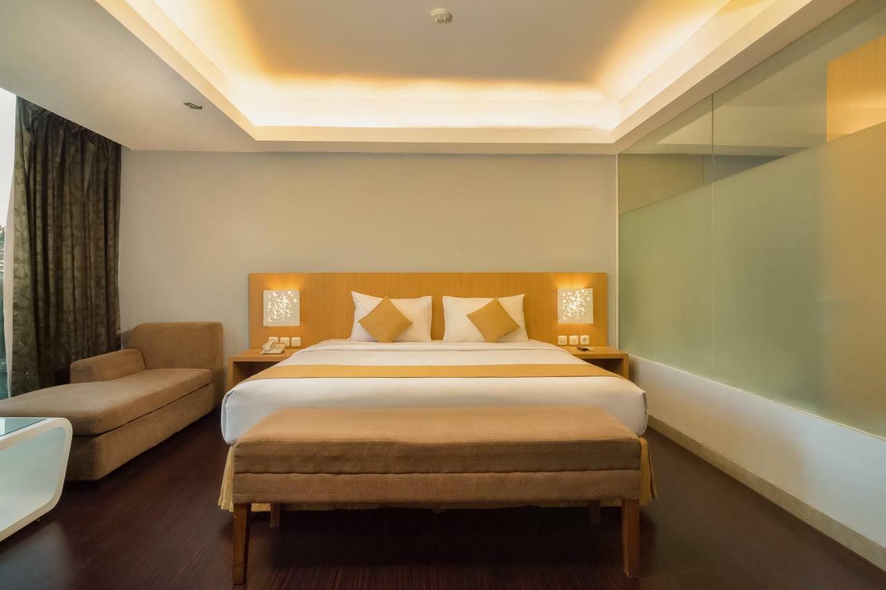 Kyriad Royal Seminyak Eksteriør billede
