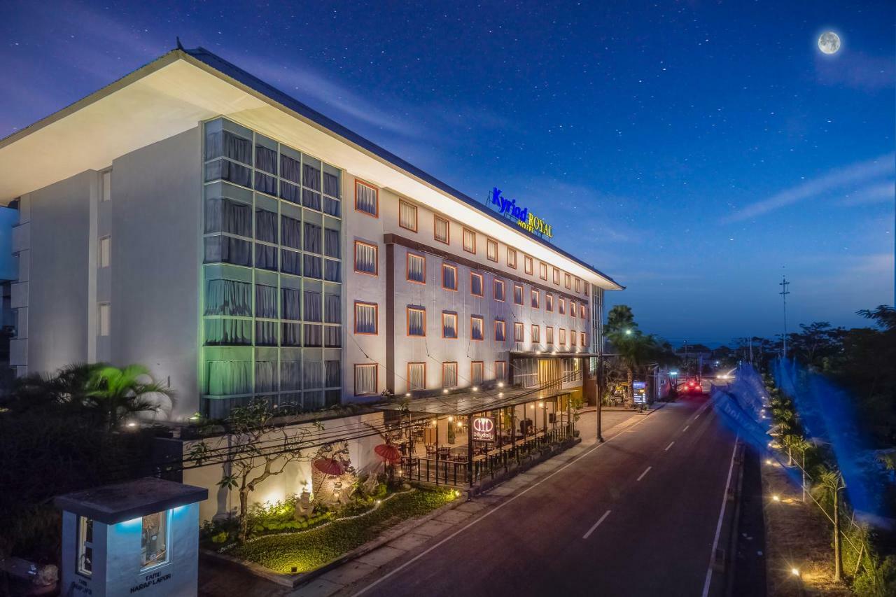 Kyriad Royal Seminyak Eksteriør billede